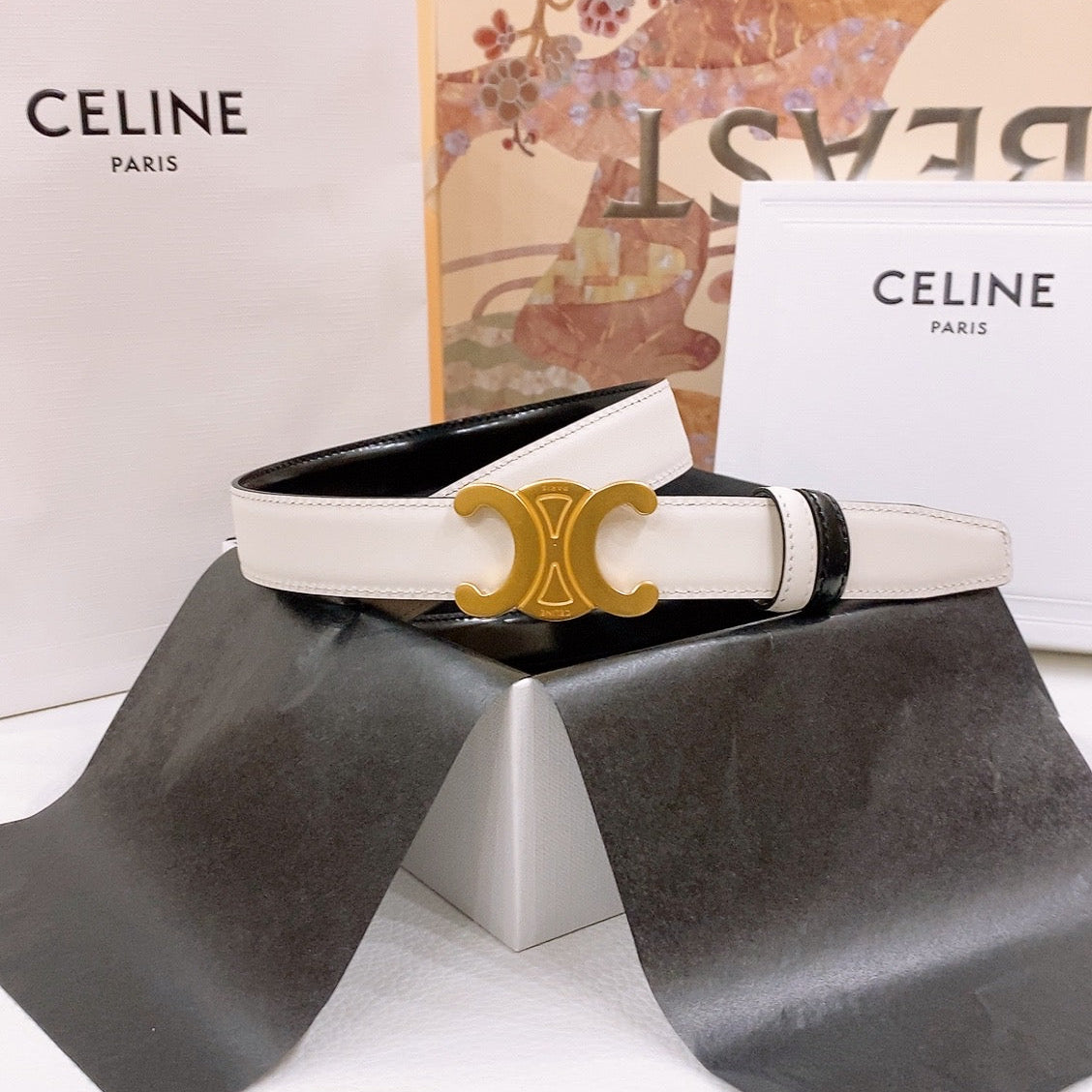 CELINE 25S BELT 25MM REVERSIBLE TRIOMPHE IN WHITE CALFSKIN 565537 - 26 - 28