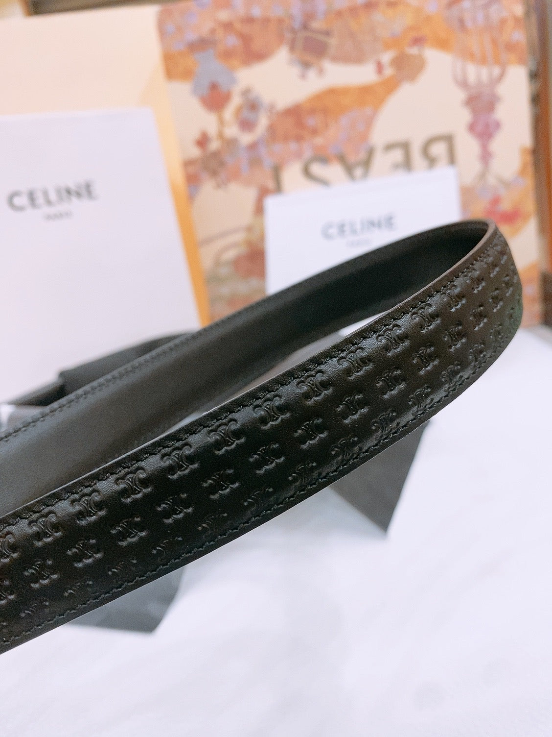 CELINE 25S TRIOMPHE BELT 25MM IN BLACK CALFSKIN DEBOSSED LOGO 570965 - 26 - 28