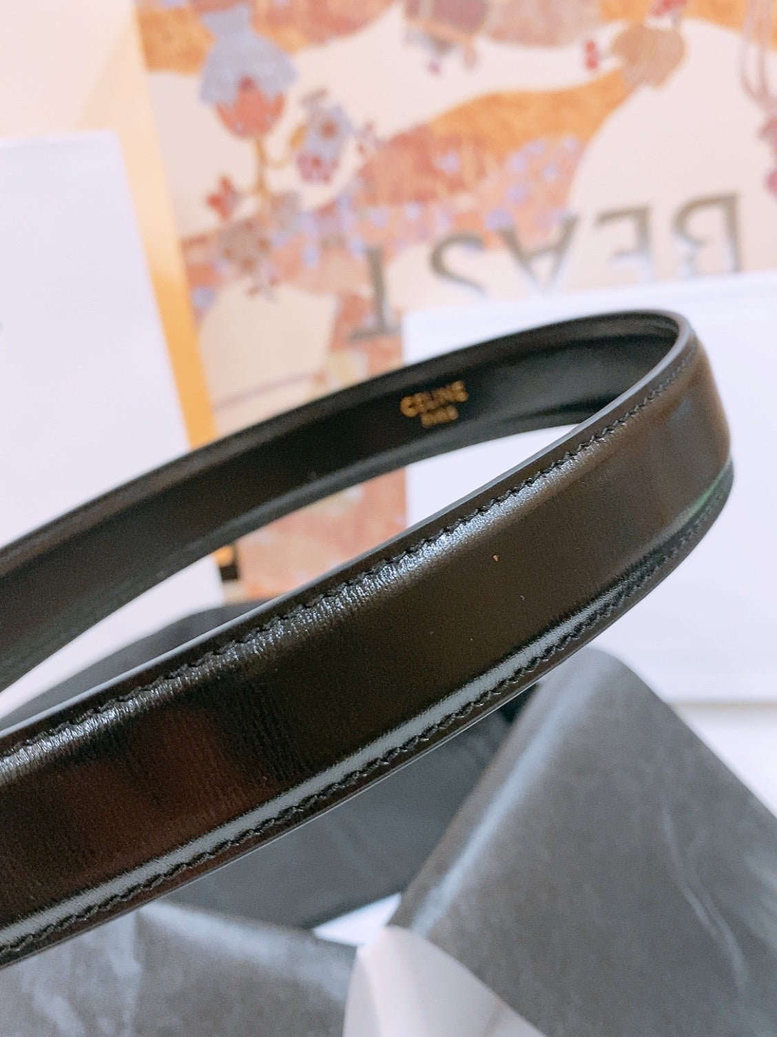CELINE 25S TRIOMPHE BELT 25MM IN BLACK GLOSSY CALFSKIN GOLD HARDWARE 570968 - 26 - 28