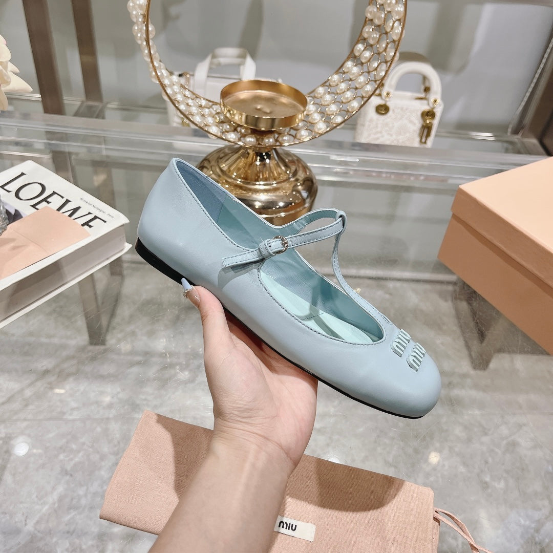 MARY JANE SANDAL PASTEL BLUE WITH T - STRAP SHEEPSKIN - 35