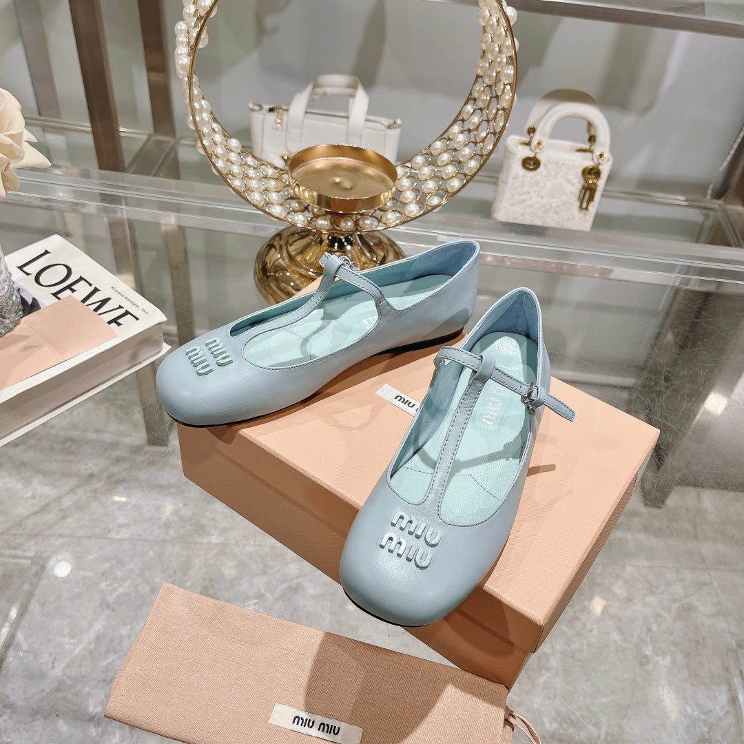 MARY JANE SANDAL PASTEL BLUE WITH T - STRAP SHEEPSKIN - 35