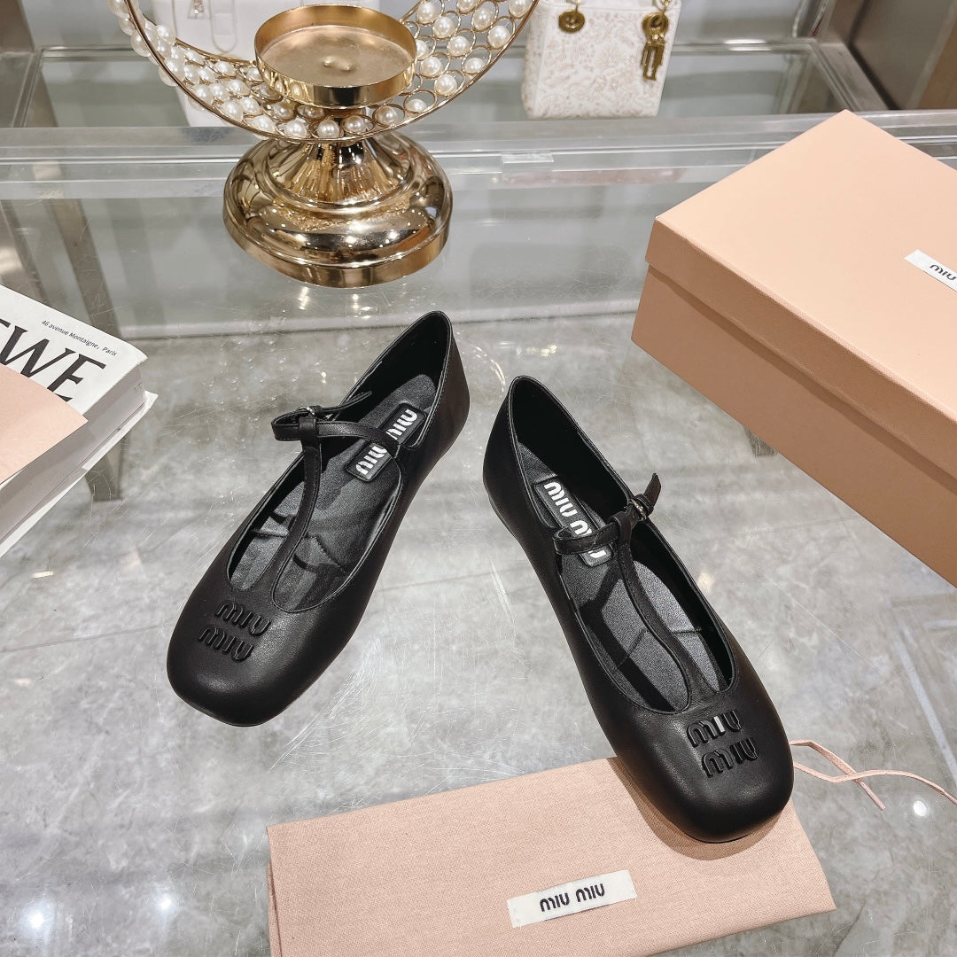 MARY JANE SANDAL BLACK WITH T - STRAP SHEEPSKIN - 35