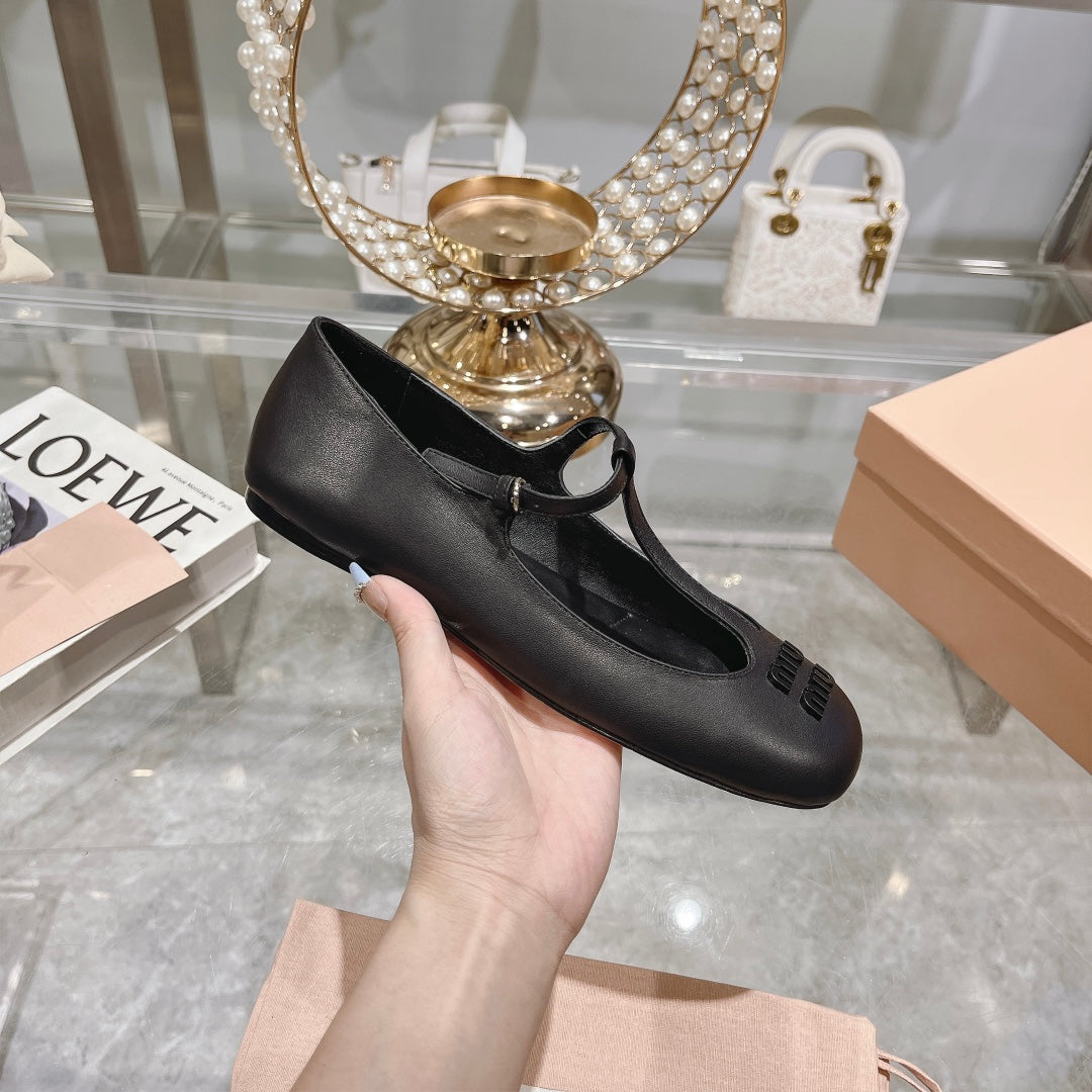 MARY JANE SANDAL BLACK WITH T - STRAP SHEEPSKIN - 35
