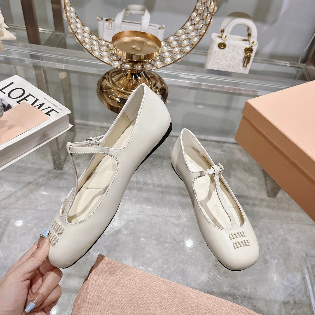 MARY JANE SANDAL WHITE  WITH T - STRAP SHEEPSKIN - 35