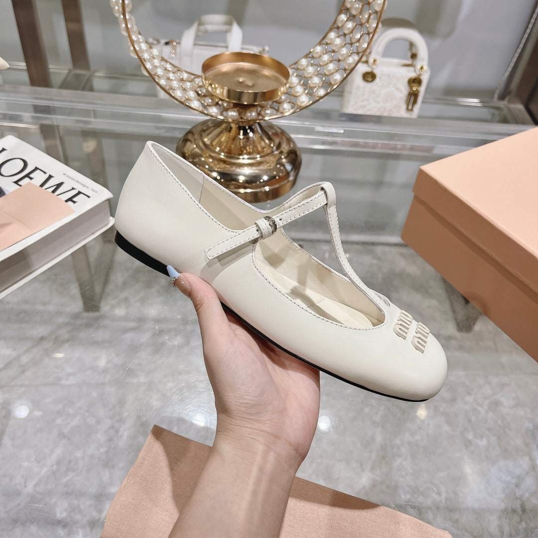 MARY JANE SANDAL WHITE  WITH T - STRAP SHEEPSKIN - 35