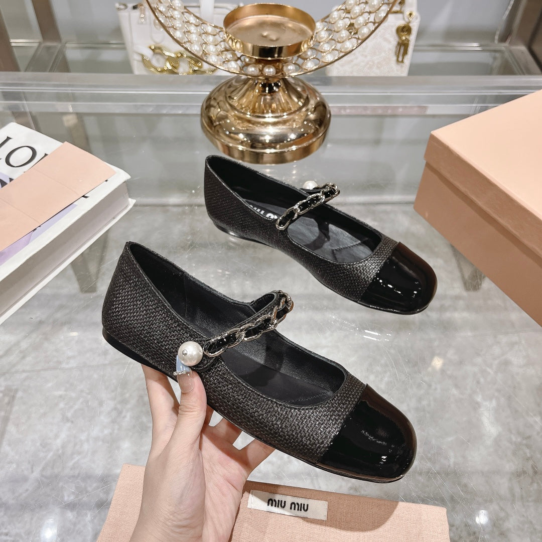 MARY JANE SANDAL CAP TOE BLACK SHEEPSKIN - 35