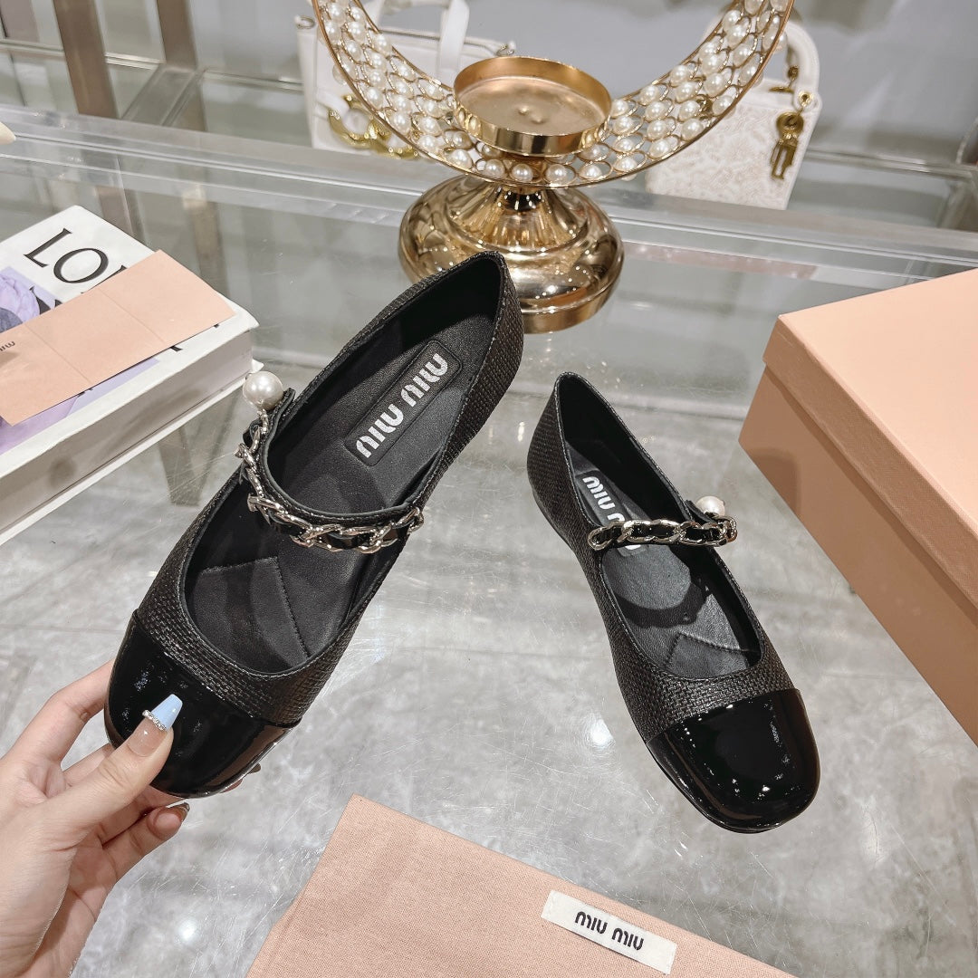 MARY JANE SANDAL CAP TOE BLACK SHEEPSKIN - 35