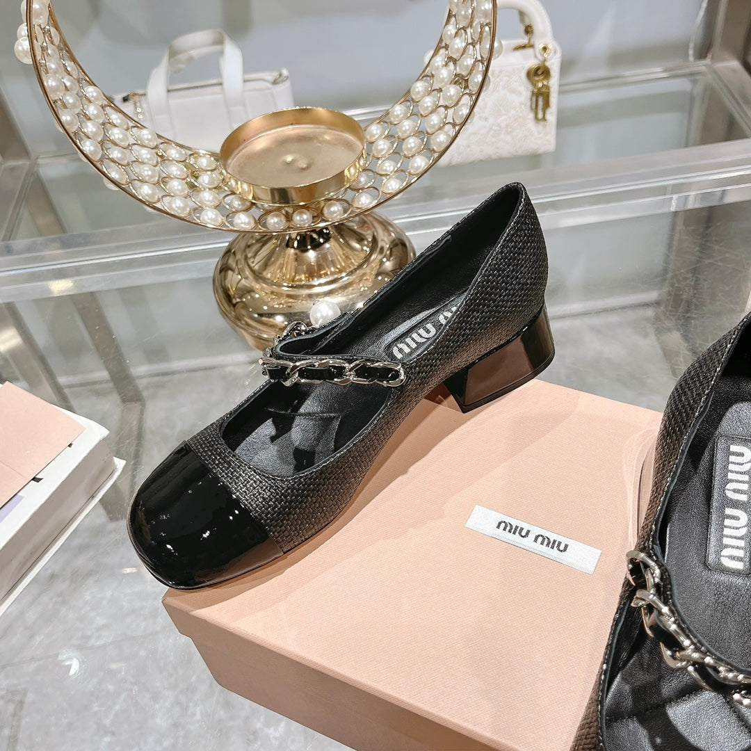 MARY JANE SANDAL CAP TOE BLACK SHEEPSKIN - MID HEEL - 35