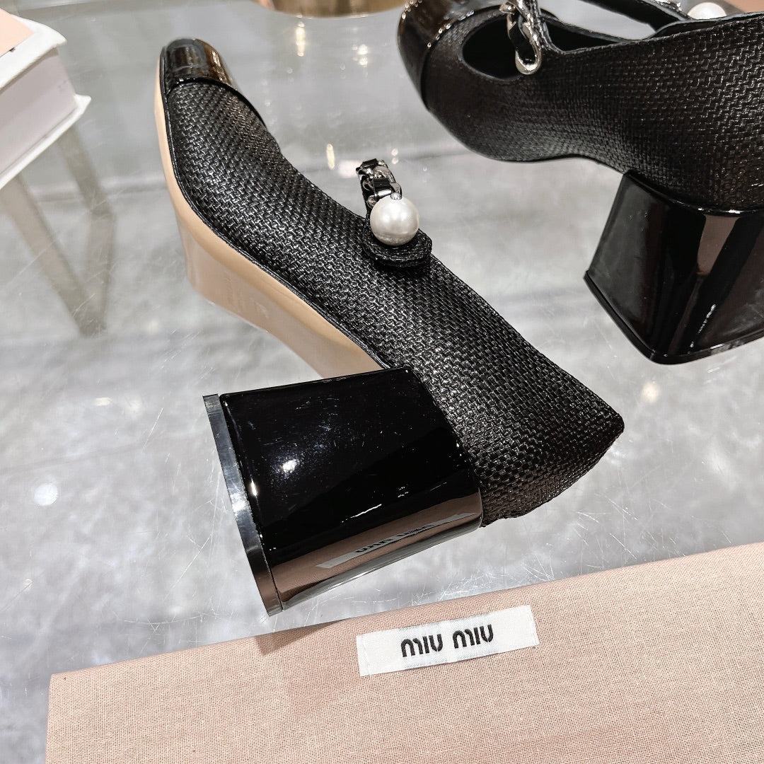 MARY JANE SANDAL CAP TOE BLACK SHEEPSKIN - HIGH HEEL - 35