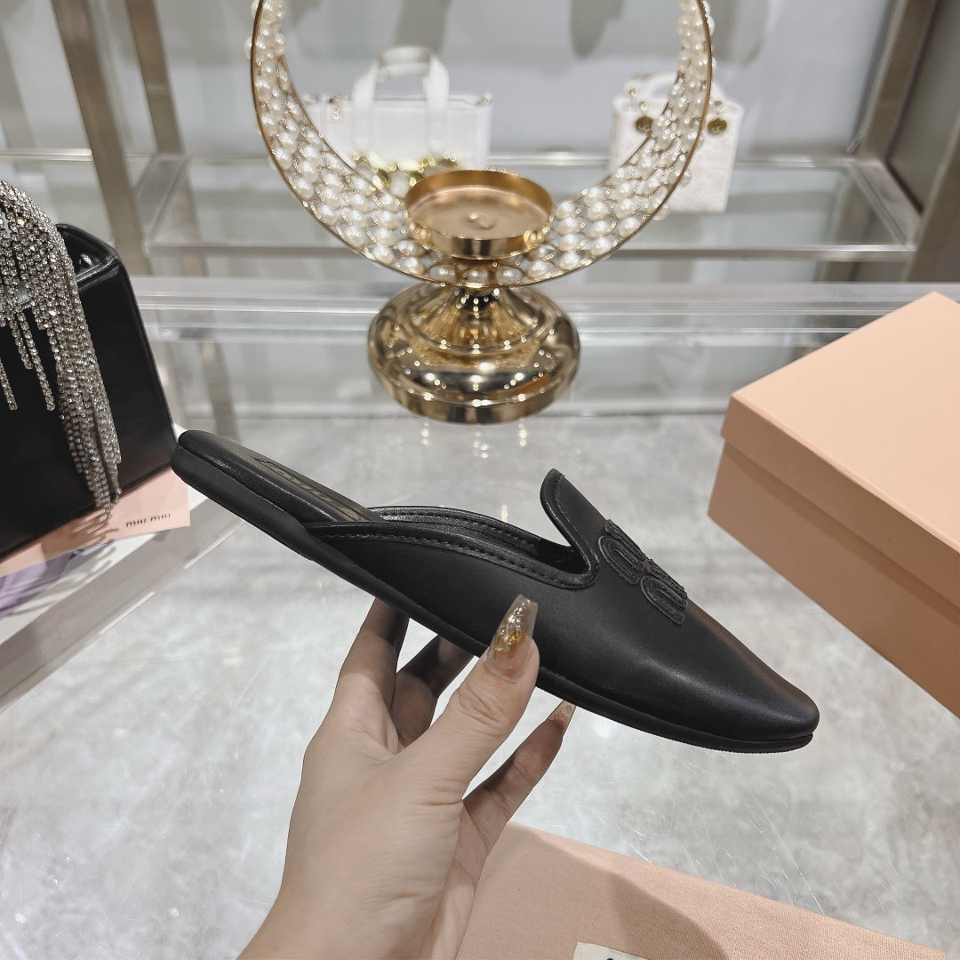 MULES SLIPPERS BLACK COWHIDE - 35