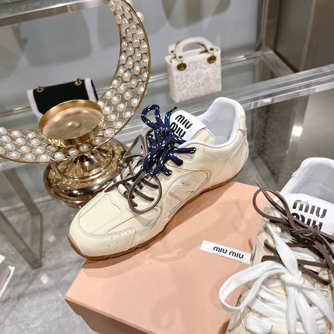 Light Cream Sneakers NB Cowhide - 34