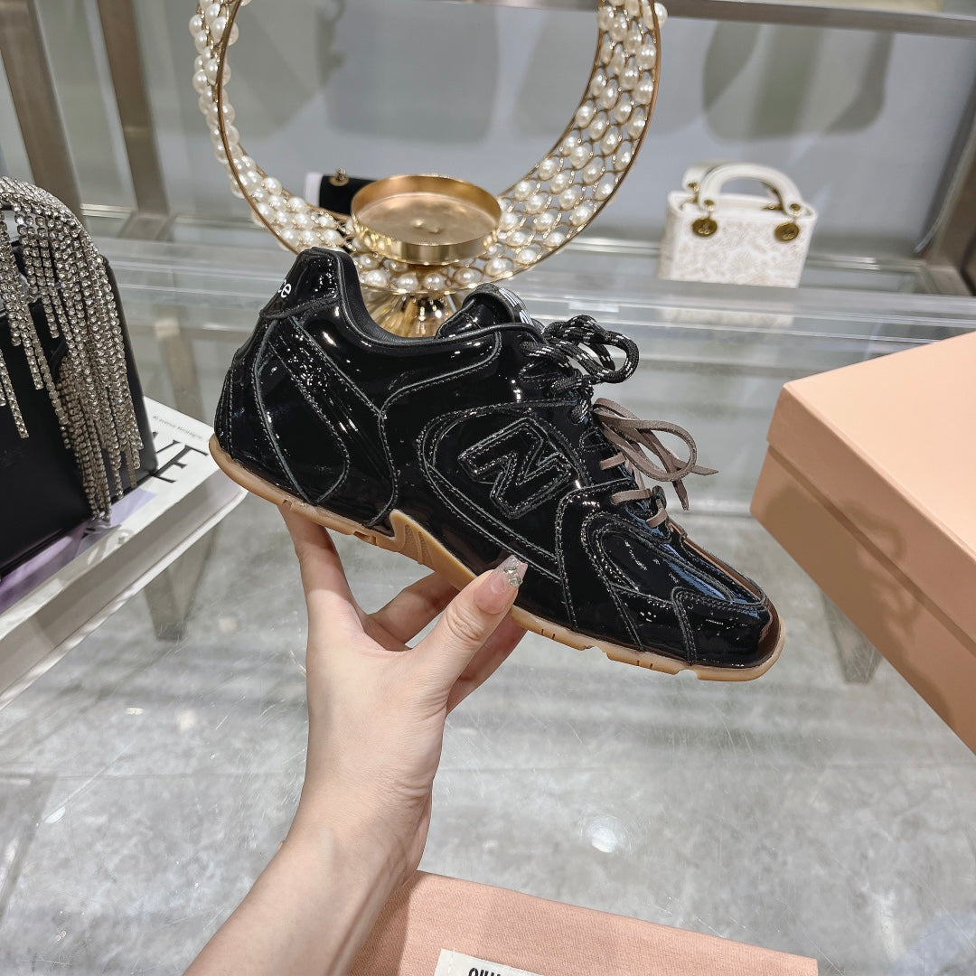 Glossy Black Sneakers NB Cowhide - 34