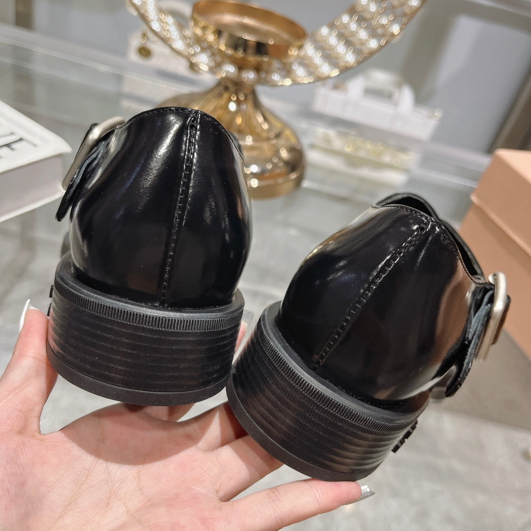 Sandal Black Cowhide With Cross-strap - 35