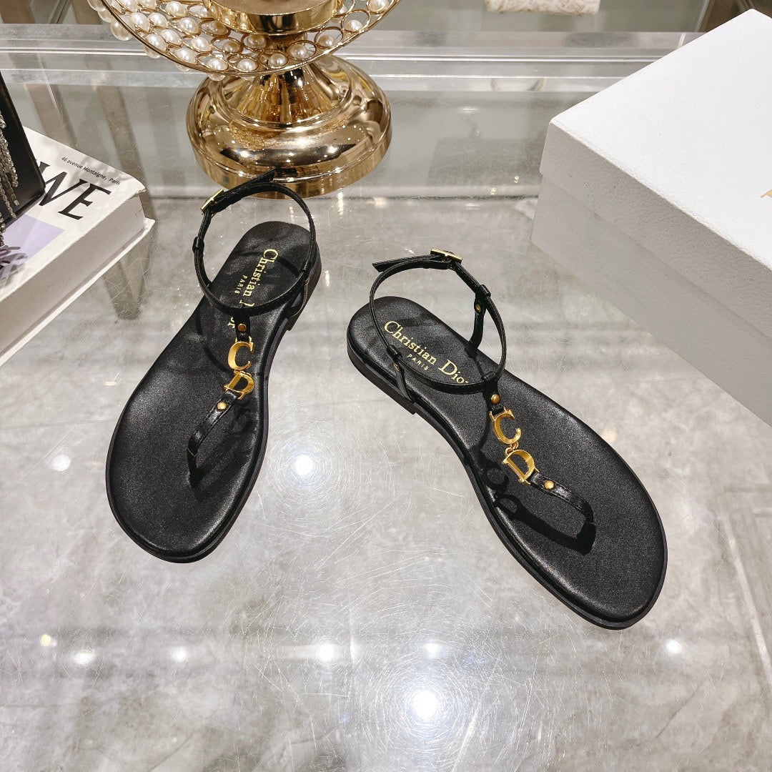 DIORIVIERA C'EST THONG SANDAL BLACK AQUAMARINA CALFSKIN - 35