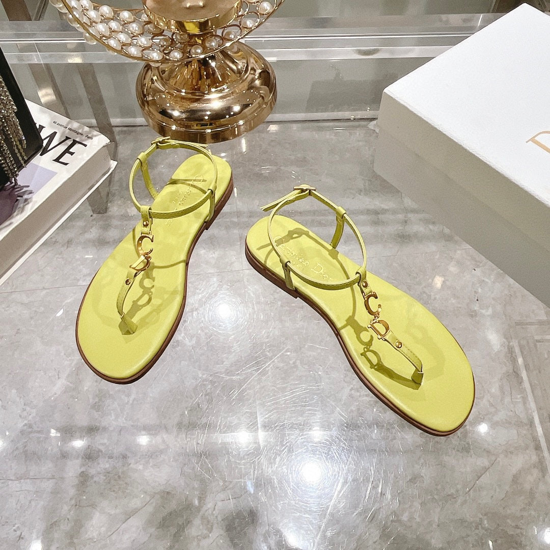 DIORIVIERA C'EST THONG SANDAL LEMON YELLOW AQUAMARINA CALFSKIN - 35