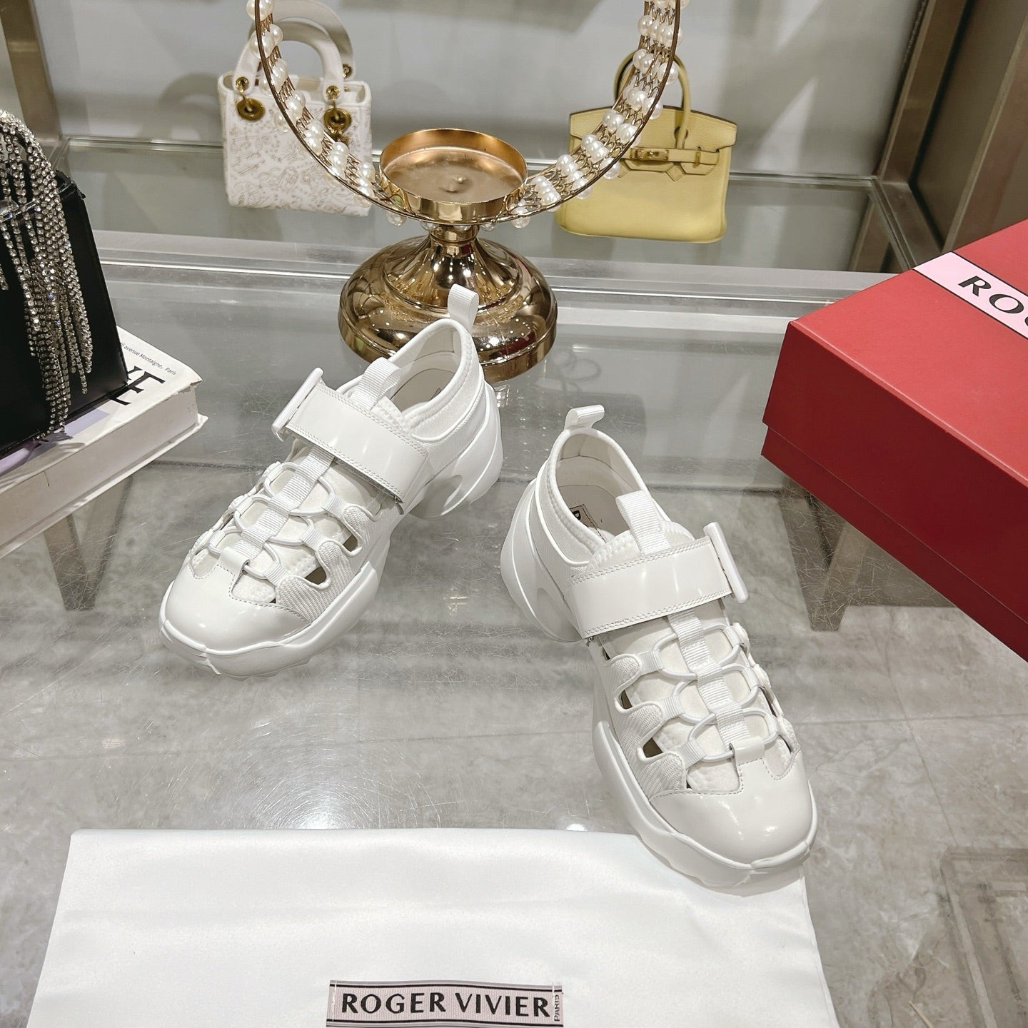 VIV' ON THE RUN TREKKY SNEAKERS IN WHITE SHINY CALFSKIN AND FABRIC - 35