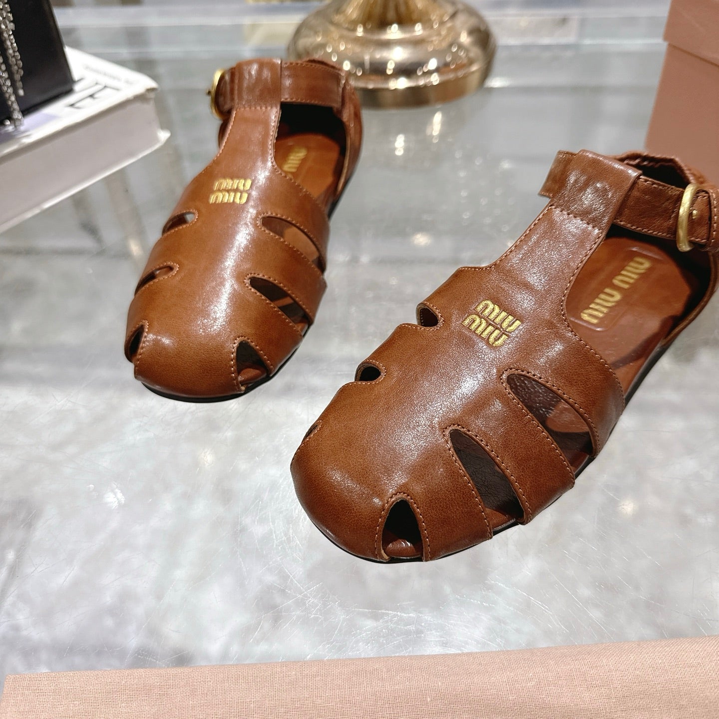 FISHERMAN BUCKLE SANDALS IN BROWN CALFSKIN - 35