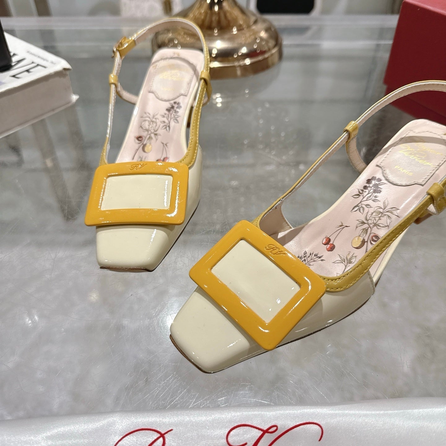 VIVIER SLINGBACK 45 IN YELLOW CALFSKIN - 34