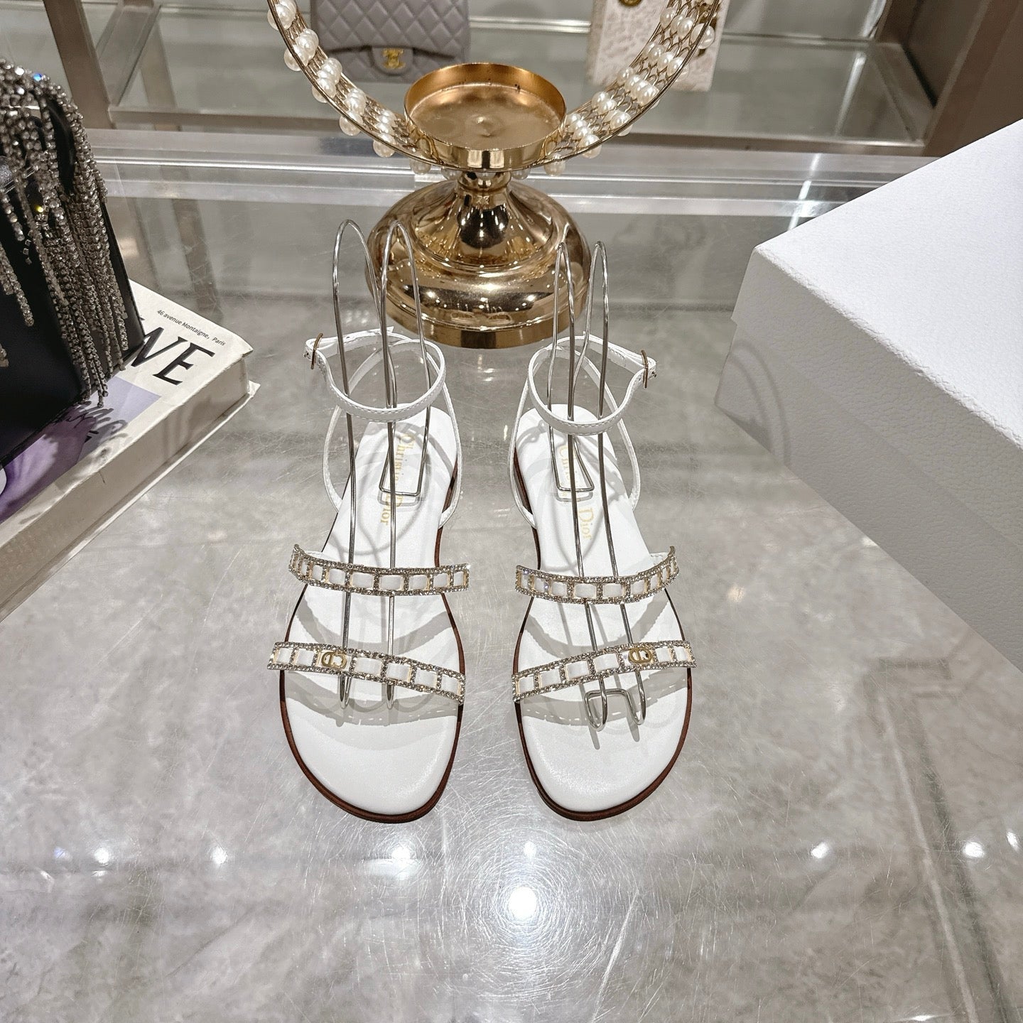 FLAT SANDALS 25S IN WHITE CALFSKIN RHINESTONES STRAP - 35
