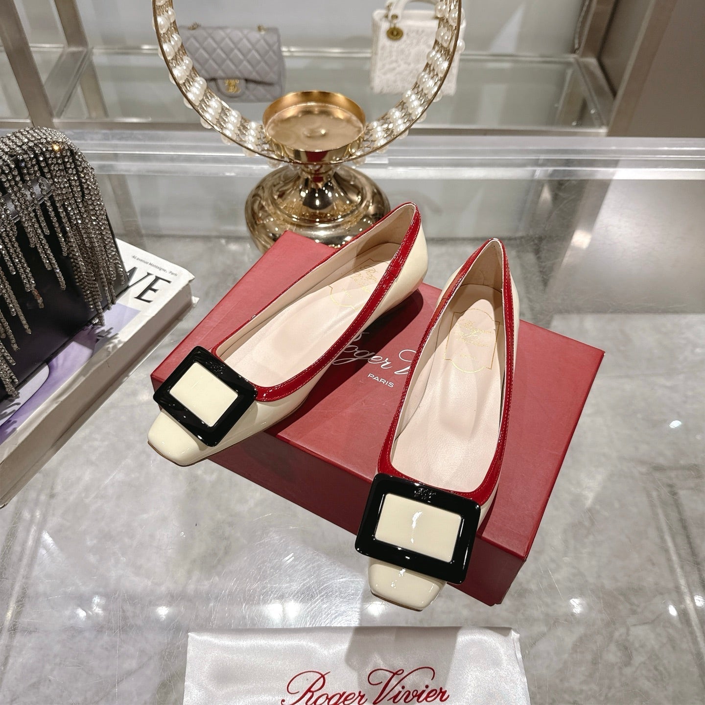 ROGER VIVIER 25S TROMPETTE BALLERINAS 25MM IN IVORY CALFSKIN - 35