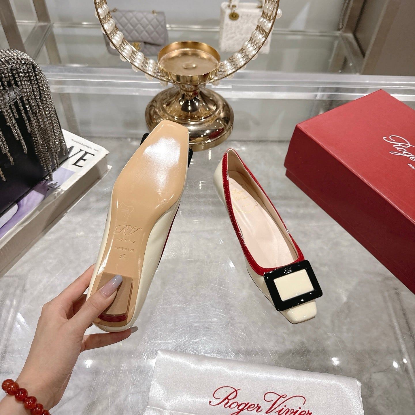 ROGER VIVIER 25S TROMPETTE BALLERINAS 25MM IN IVORY CALFSKIN - 35
