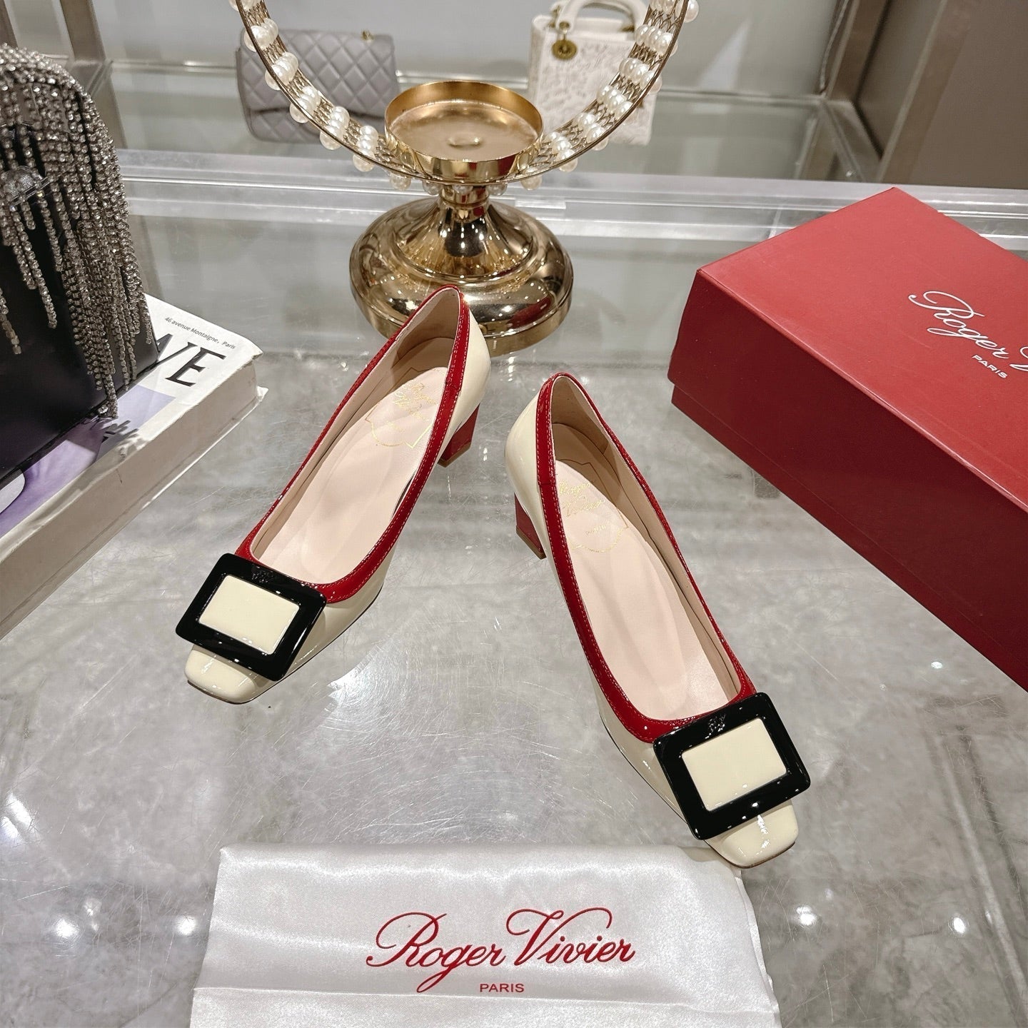 ROGER VIVIER 25S TROMPETTE BALLERINAS 45MM IN IVORY CALFSKIN - 35