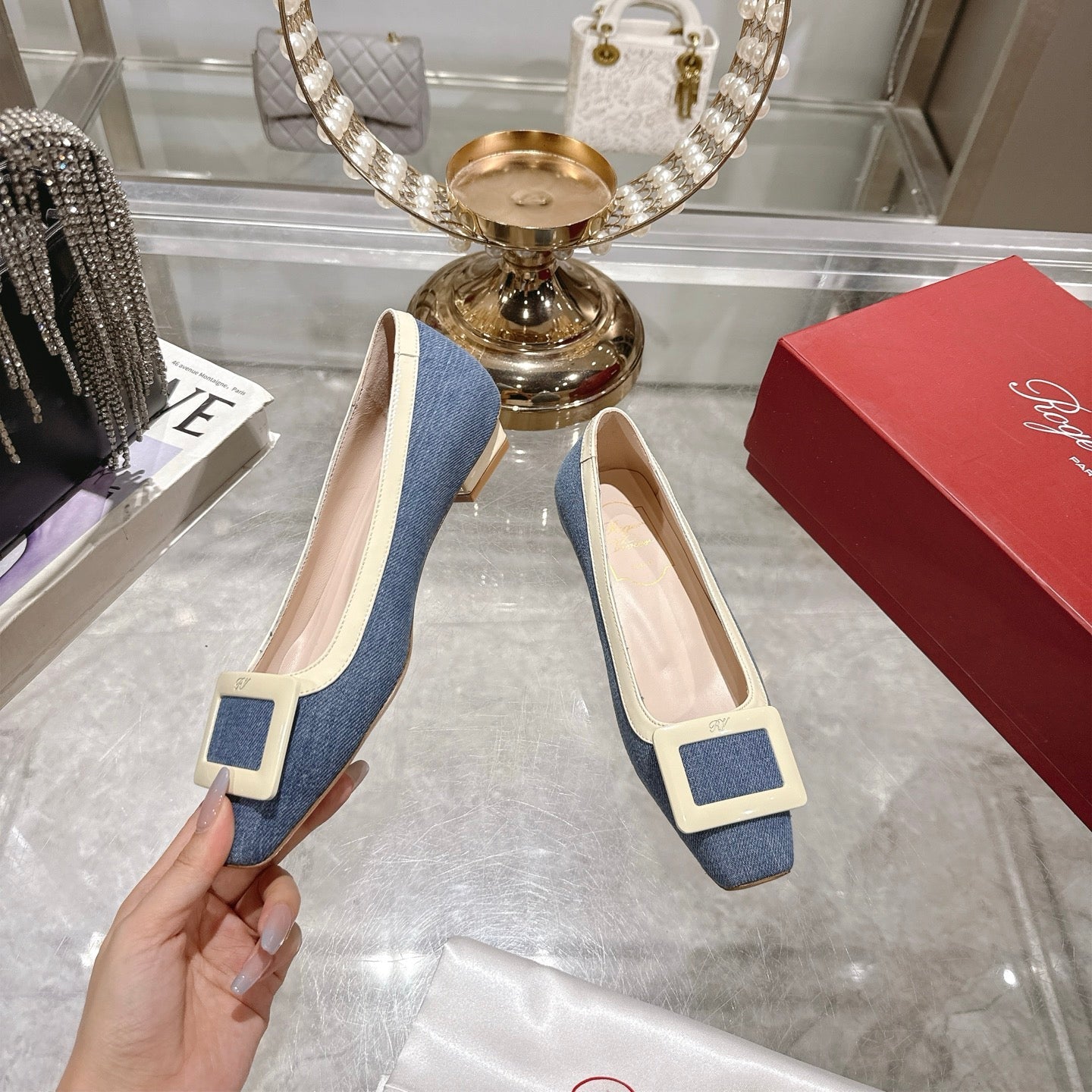 ROGER VIVIER 25S TROMPETTE BALLERINAS 25MM IN BLUE DENIM - 35