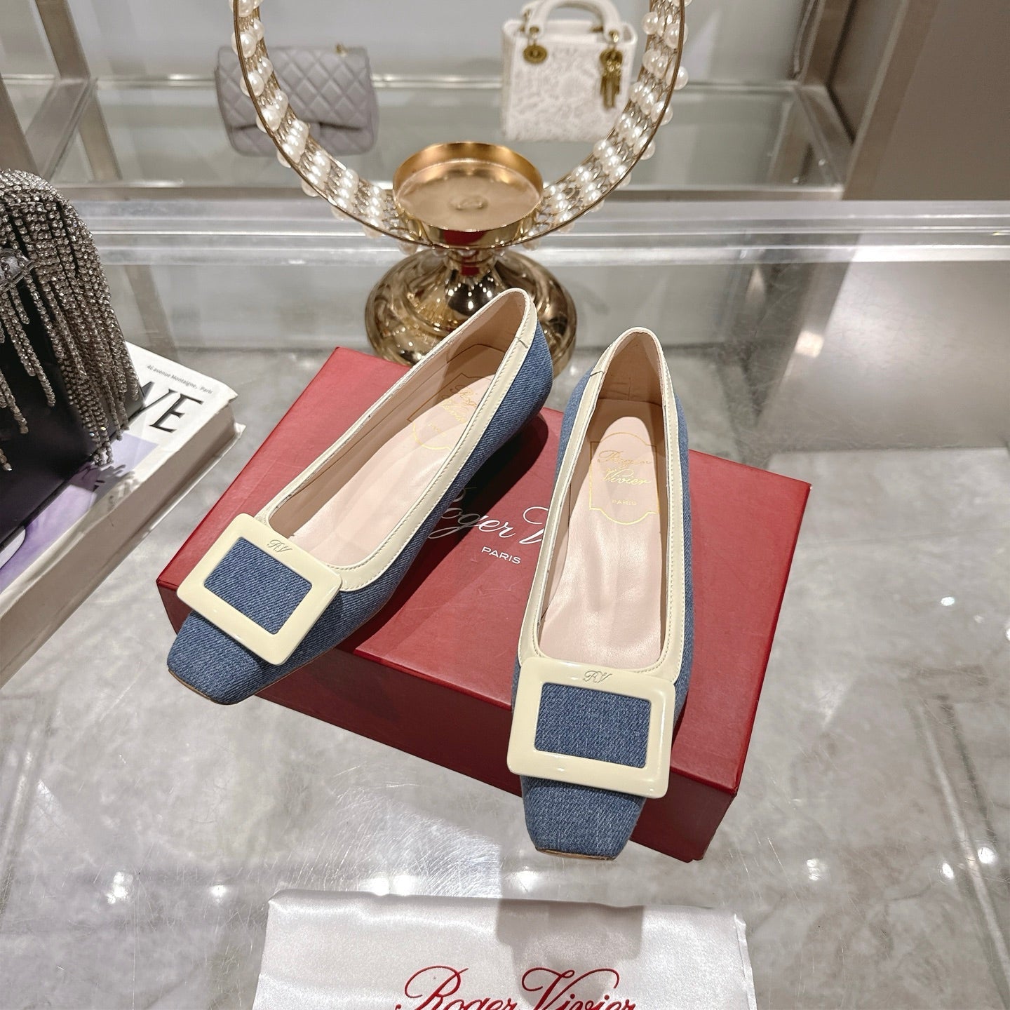 ROGER VIVIER 25S TROMPETTE BALLERINAS 25MM IN BLUE DENIM - 35