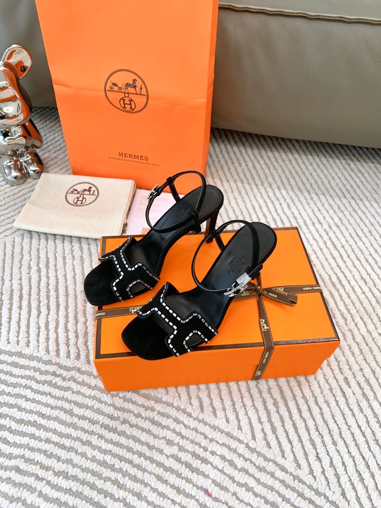 HIGH SANDAL 8.5 CM IN BLACK SUEDE - 34