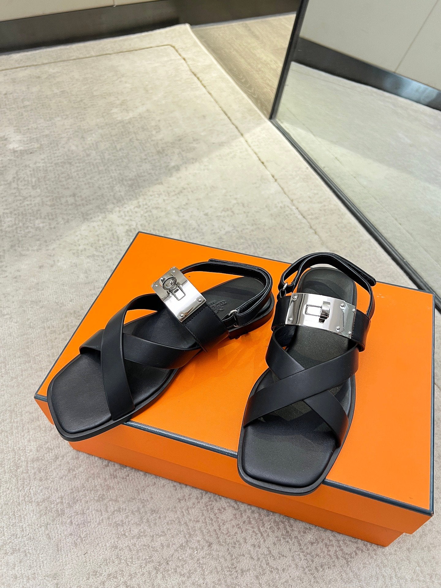 Ines sandal black calfskin - 35
