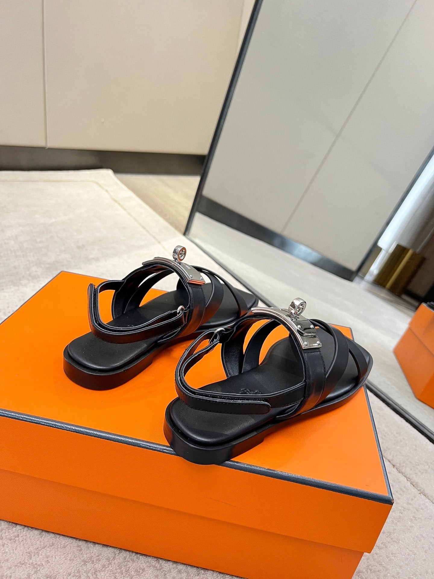 Ines sandal black calfskin - 35