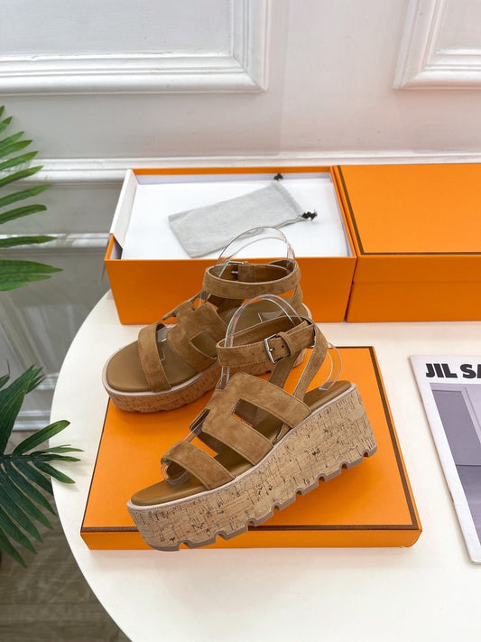 Havane 30 Sandal Brown Suede - 35