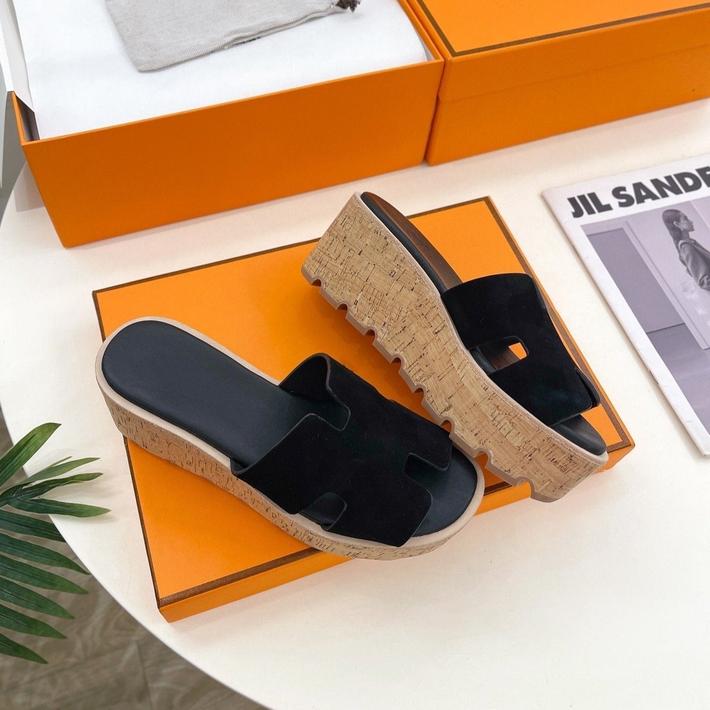 Eze 30 Sandal Black Suede - 35