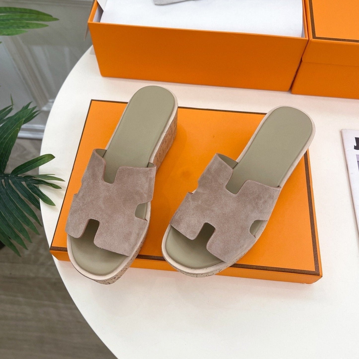 Eze 30 Sandal Light Brown Suede - 35