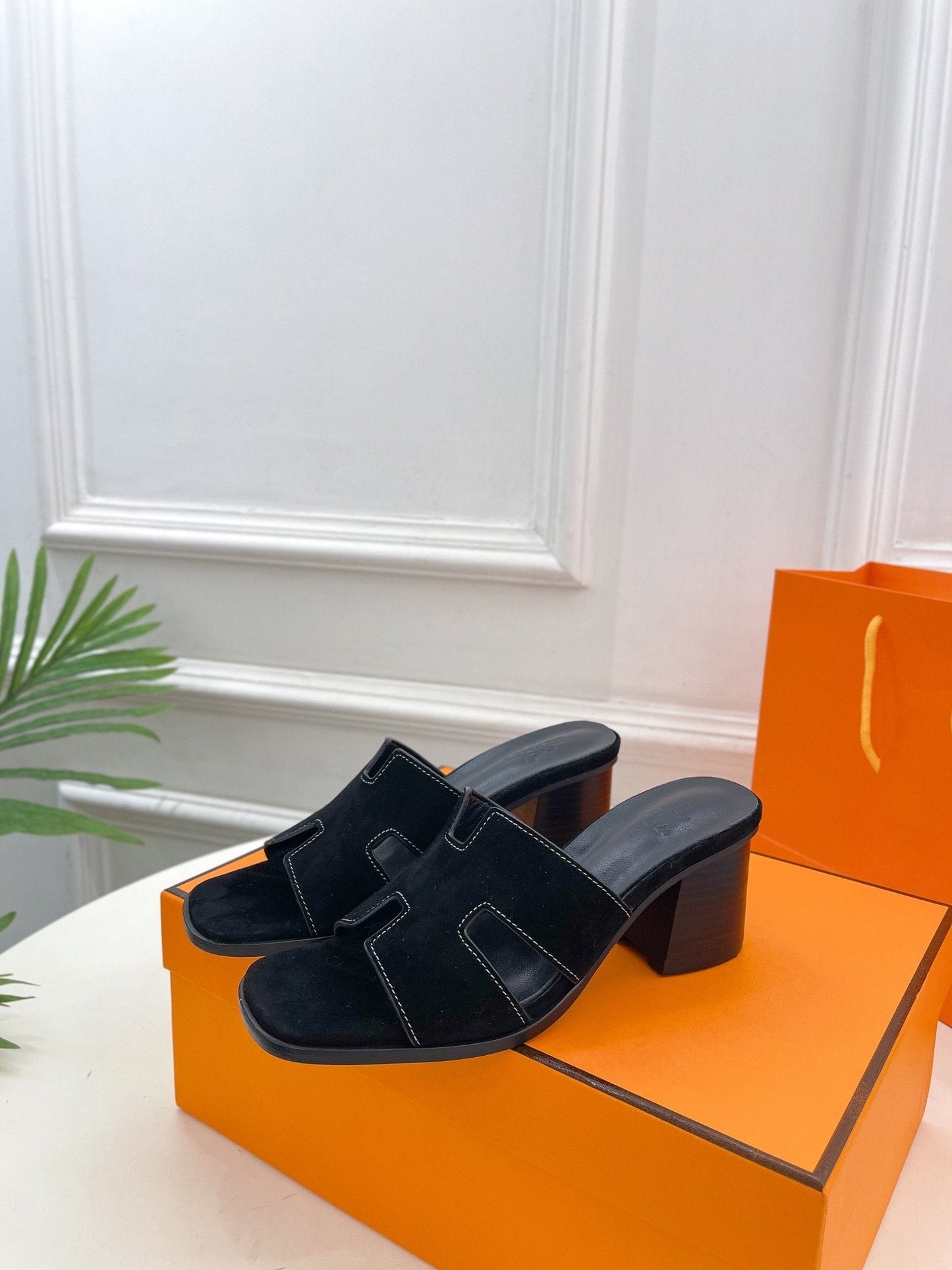 HELIA 60 SANDAL BLACK SUEDE - 35