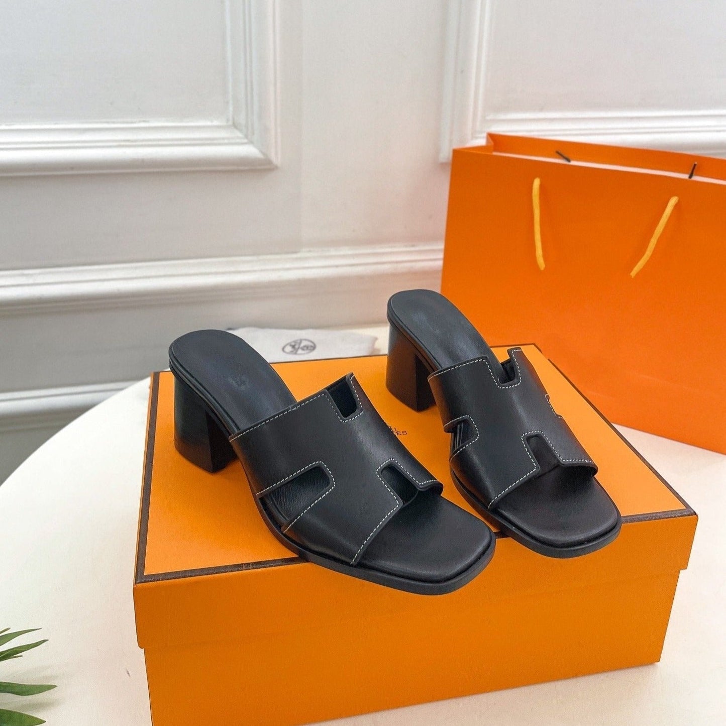 HELIA 60 SANDAL BLACK - 35