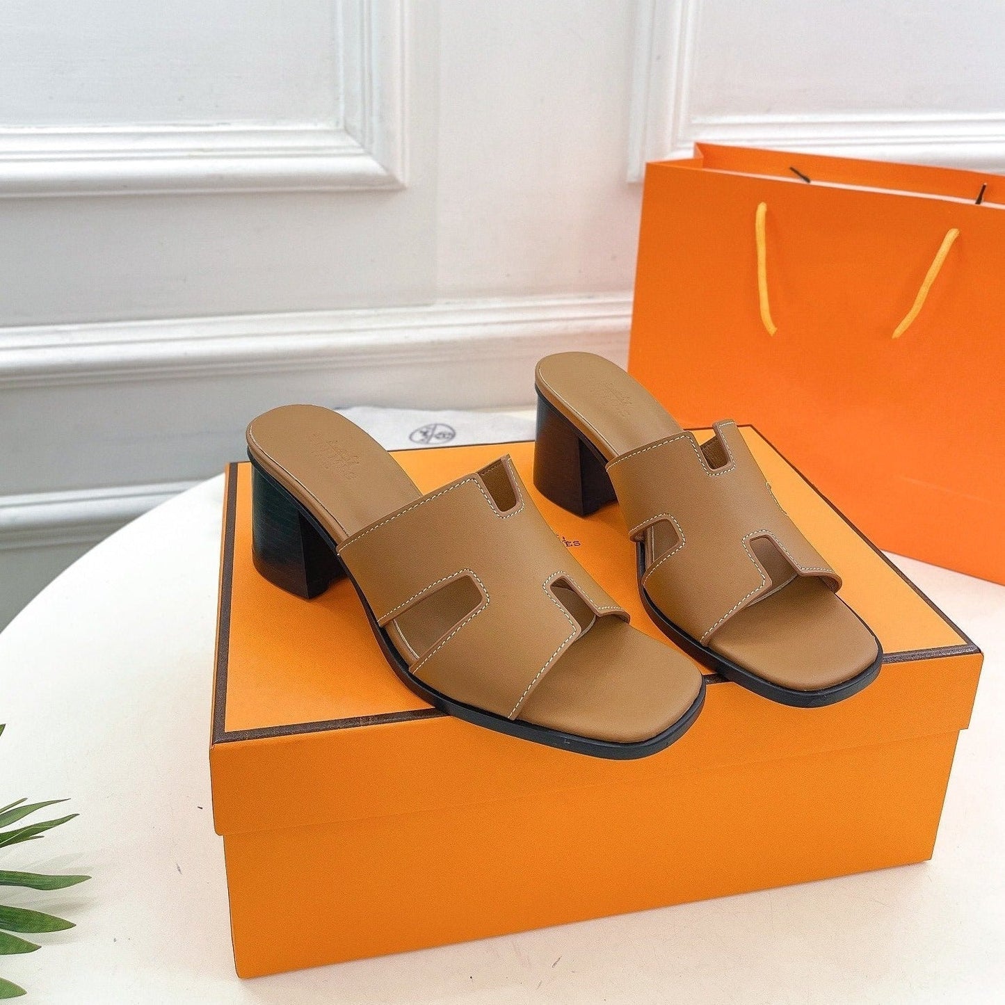 HELIA 60 SANDAL BROWN - 35
