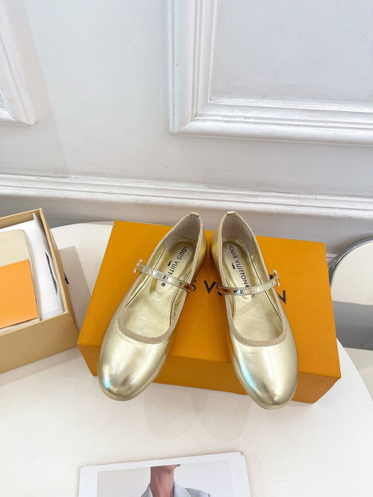 ЖІНОЧІ БАЛЕТКИ LV ROMY FLAT ЗІ ШКІРИ ЯГНЯТИ КОЛЬОРУ ЗОЛОТИЙ МЕТАЛІК - 35