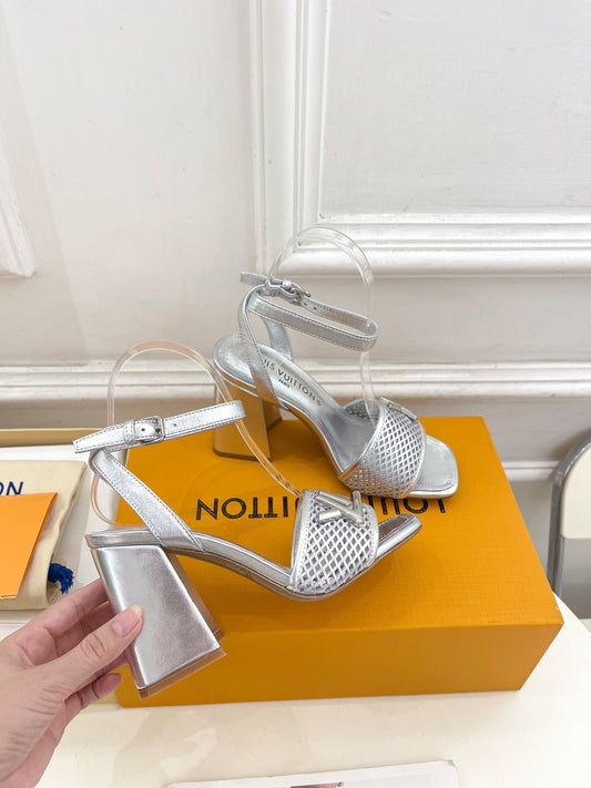 LV WOMEN HIGH SANDAL IN SILVER CALFSKIN - 35