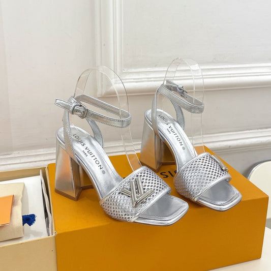 LV WOMEN HIGH SANDAL IN SILVER CALFSKIN - 35