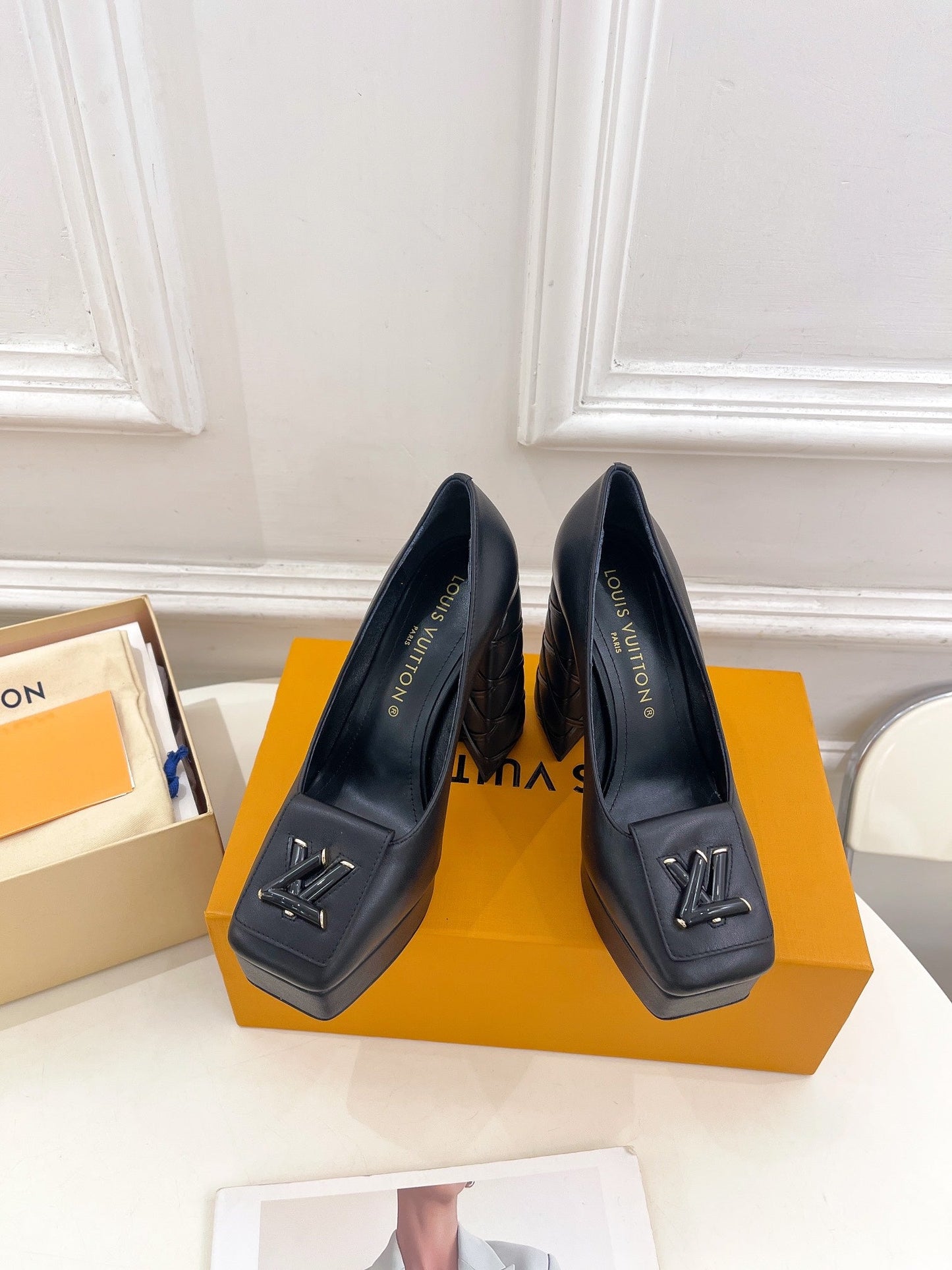 SHAKE MARY JANE HIGH HEEL 12 CM IN BLACK CALFSKIN - 34