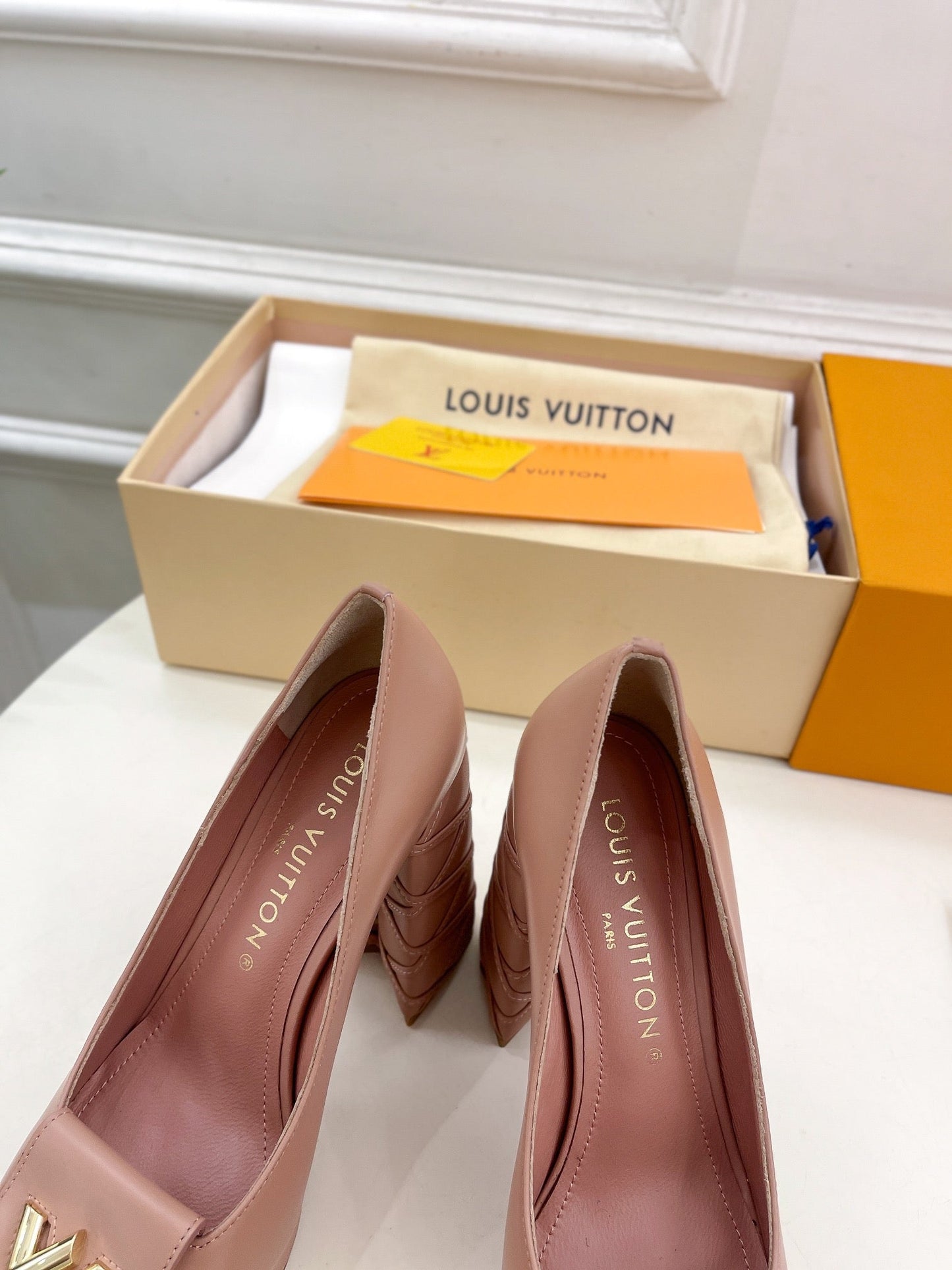 SHAKE MARY JANE HIGH HEEL 12 CM IN CREPE PINK CALFSKIN - 34