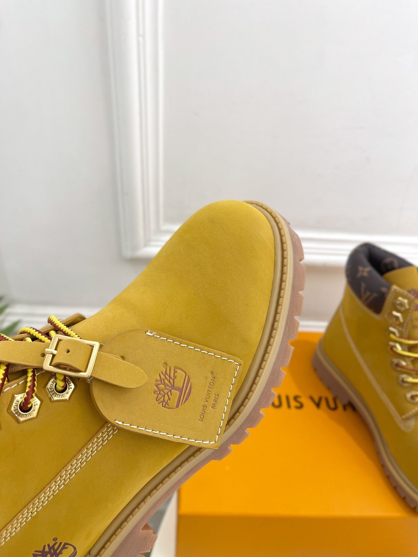 LV X TIMBERLAND MARTIN BOOT IN PEANUT BROWN SUEDE - 35