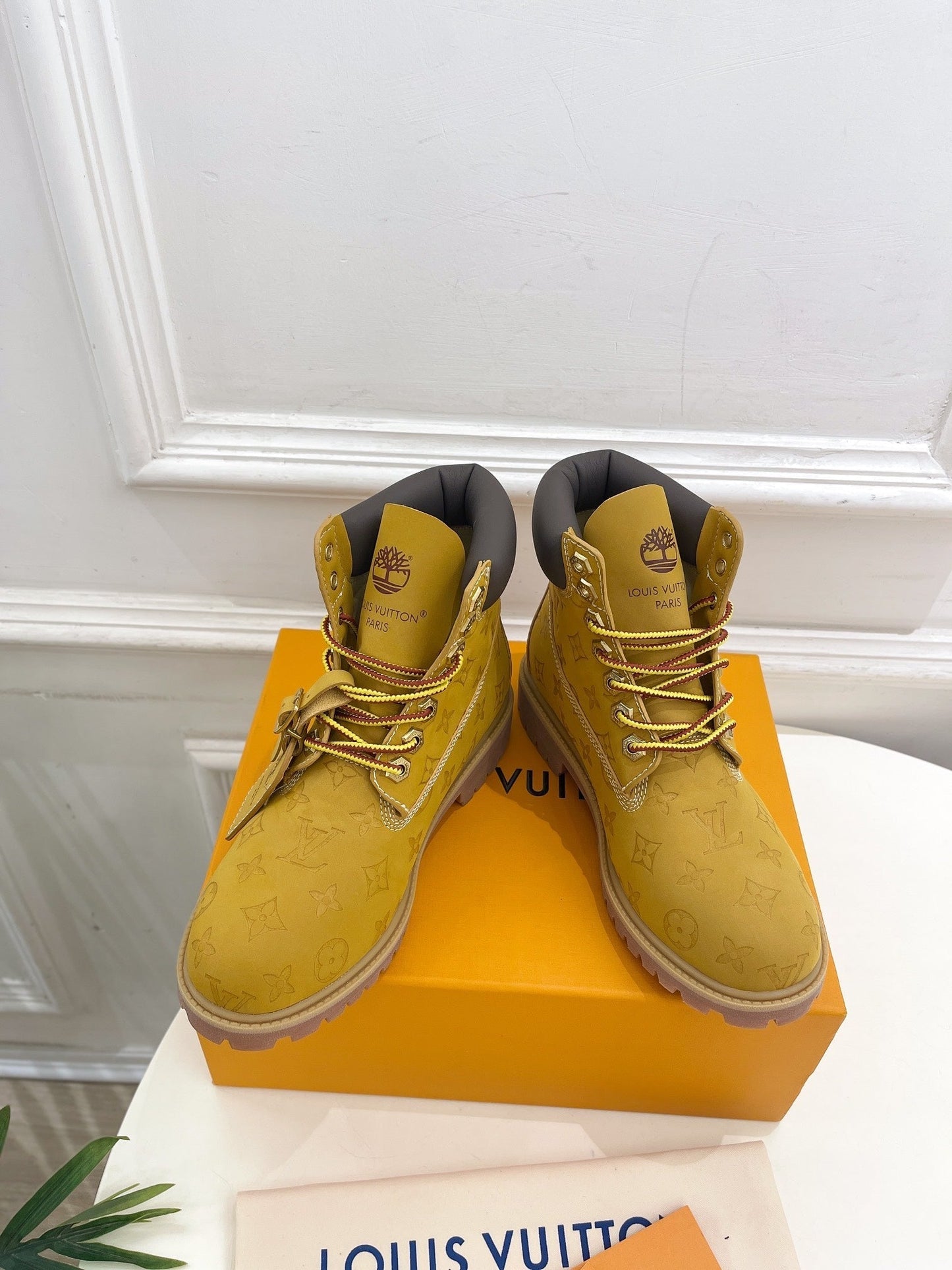 LV X TIMBERLAND MARTIN BOOT IN PEANUT BROWN MONOGRAM SUEDE - 35