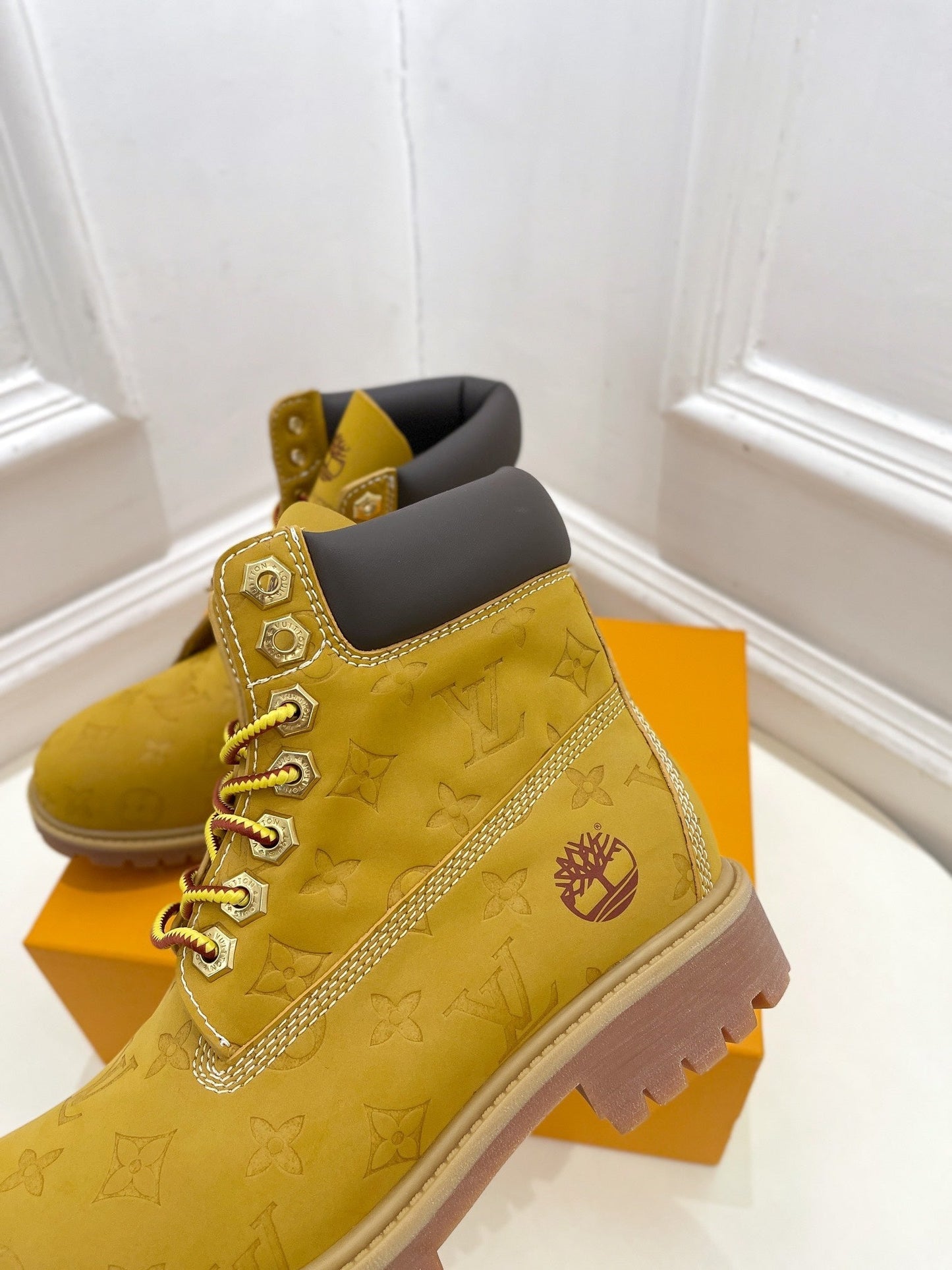 LV X TIMBERLAND MARTIN BOOT IN PEANUT BROWN MONOGRAM SUEDE - 35