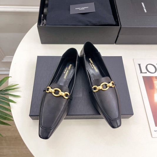 FLAT LOAFERS WITH GOLD CHAIN IN BLACK SMOOTH CALFSKIN - 35