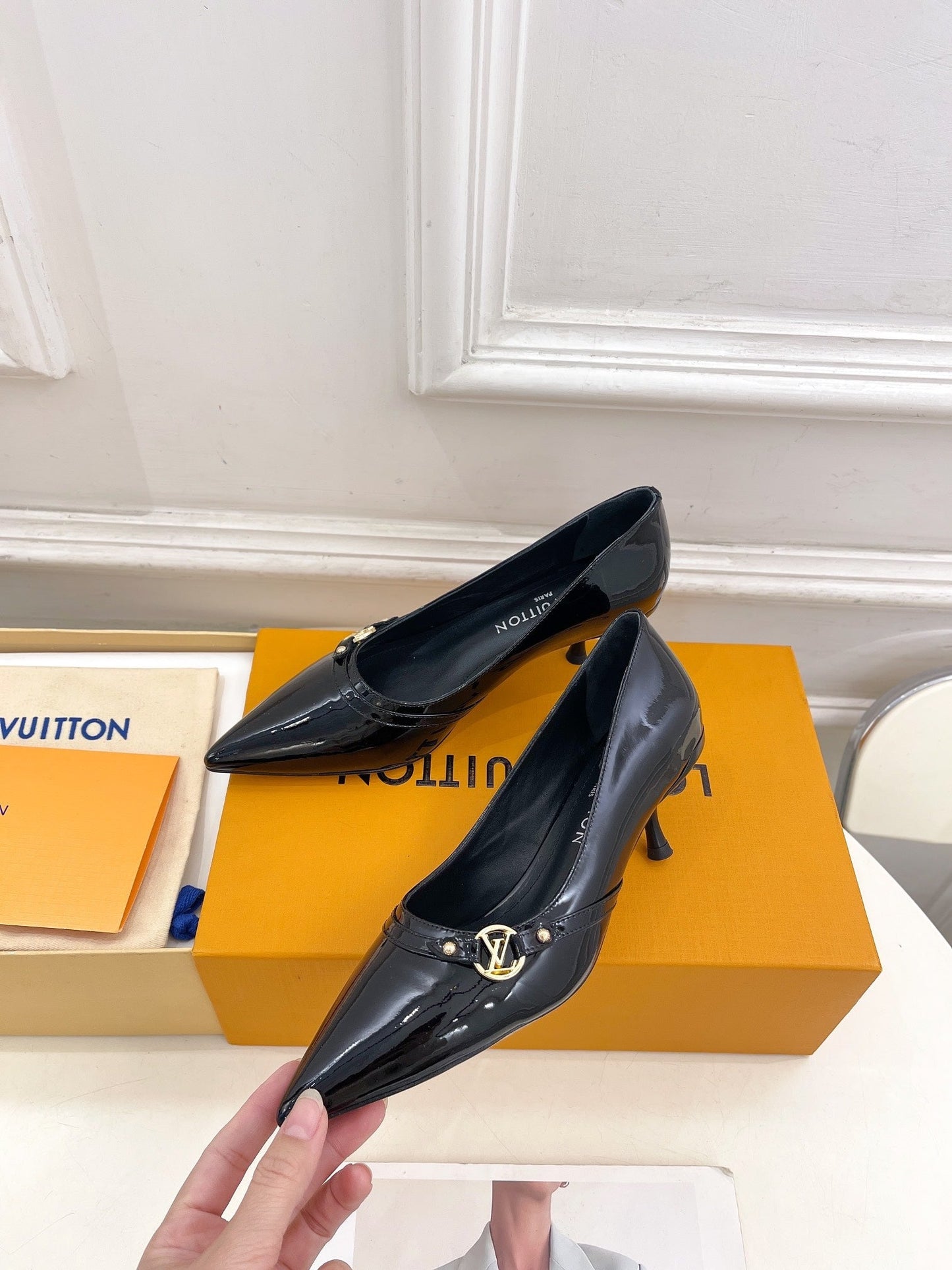 6AM HIGH PUMP 5 CM IN BLACK PATENT CALFSKIN - 35