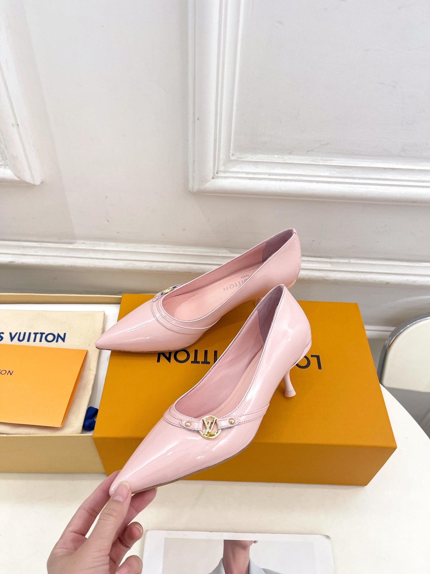 6AM HIGH PUMP 5 CM IN BABY PINK CALFSKIN - 35