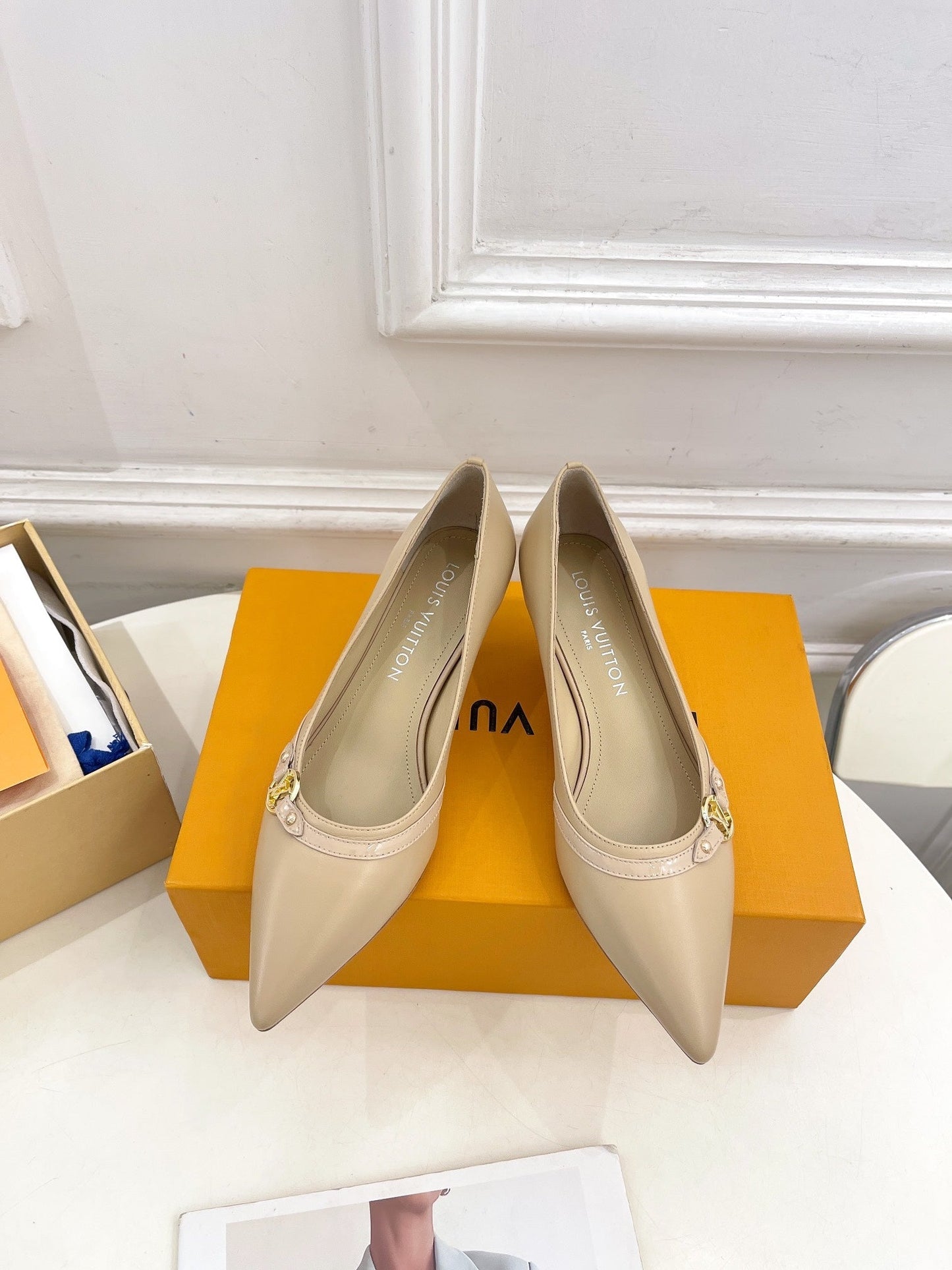 6AM HIGH PUMP 5 CM IN BISQUE BEIGE CALFSKIN - 35