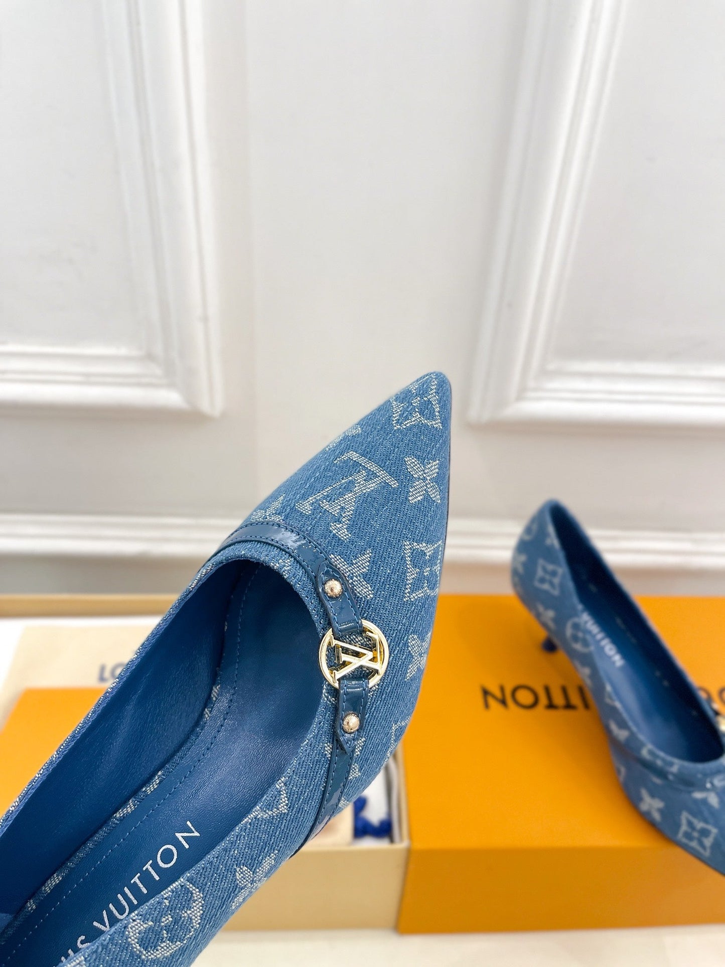 6AM HIGH PUMP 5 CM IN CLASSIC BLUE MONOGRAM DENIM - 35